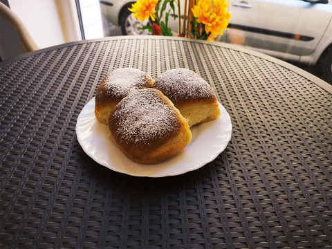 Domácí buchta tvarohová/ maková/ povidlová 50g